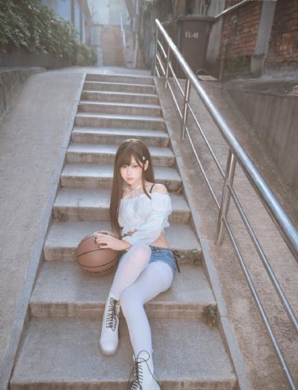久久精品无码砖区_免费追剧在线观看