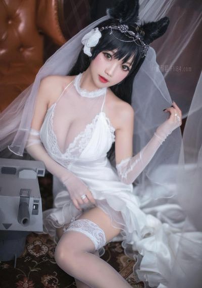 骚气妹子夜晚驾车户外3P啪啪_1080HD在线观看