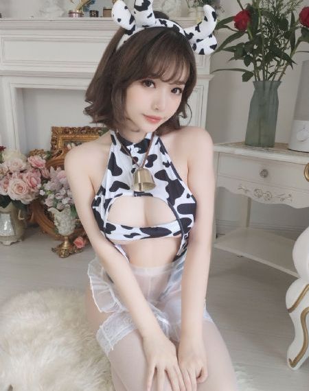 亚洲成人av综合_1080迅雷电影在线