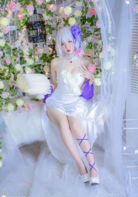 欧美15一16性娇小高清HD_4K电影全集观看