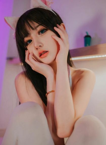 少妇下蹲露大唇无遮挡0_超清免费电视剧