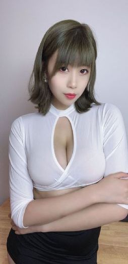 亚洲色偷偷综合亚洲av伊人蜜桃_蓝光HD高清在线观看