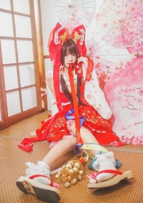 久色久色欧美亚综合久色_十万网红美女美酱