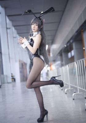 午夜情深深完整版免费观看_不卡在线观看