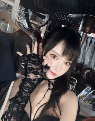 欧美激情偷乱人_超清电影在线看